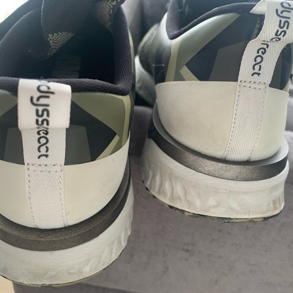 Nike Odyssey React 2 Flyknit Green Camo - Picture 13 of 13
